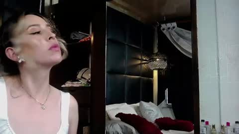 nikkycranford online show from July 21, 10:43 pm