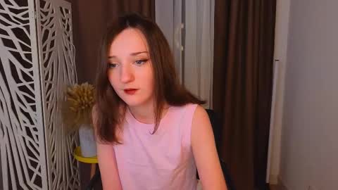 nikol0ll online show from March 8, 8:02 pm