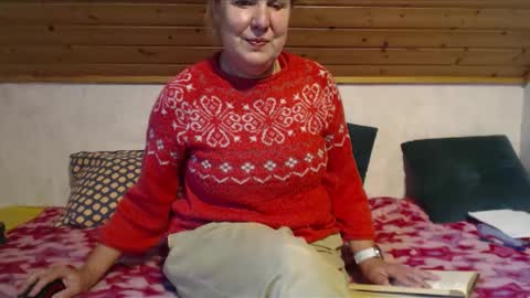 Nikole1 online show from October 16, 12:30 pm