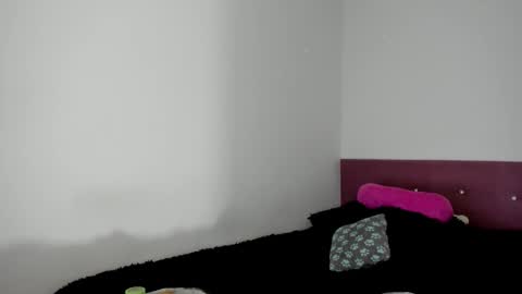 Nikole online show from September 14, 9:12 pm