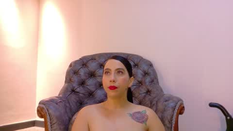  NIKY SMIT  online show from October 7, 10:30 am