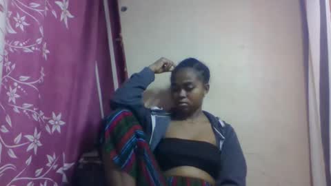 nilah online show from October 5, 6:35 pm