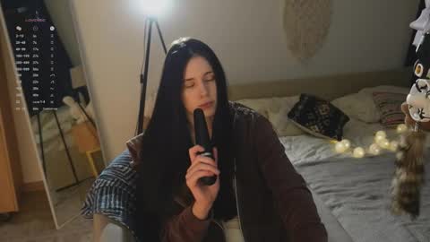 Jennet online show from January 17, 7:43 pm