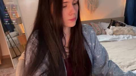 Jennet online show from September 25, 4:06 pm