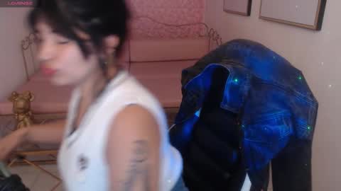 Nina online show from January 14, 1:49 pm