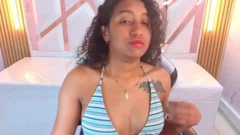 Nina  online show from November 20, 8:21 pm