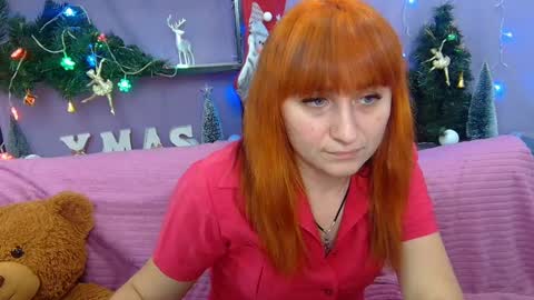 ninaflawlees online show from December 25, 7:13 pm