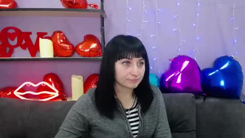 ninaflawlees online show from March 1, 6:54 pm