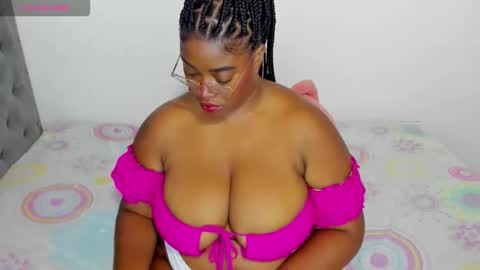 Valentina online show from March 3, 11:33 pm