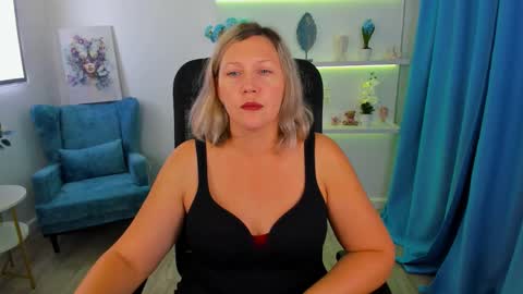 ninastarle online show from September 21, 11:42 am