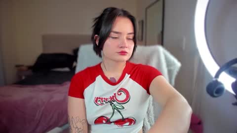 ninavolkov online show from December 10, 11:40 pm