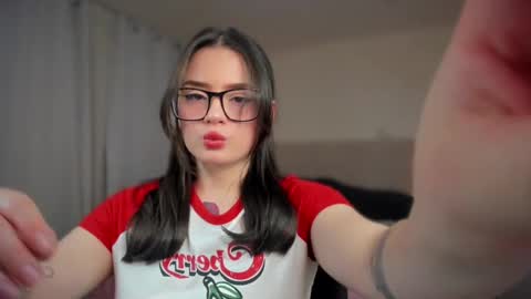 ninavolkov online show from January 21, 11:34 pm