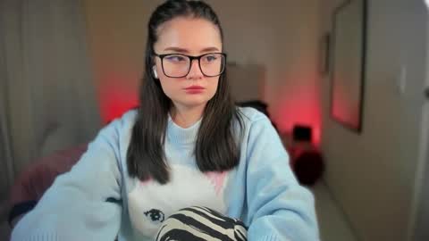 ninavolkov online show from January 15, 12:30 am