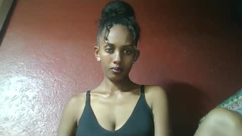 ninie246746 online show from February 8, 8:52 am