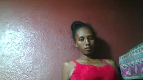 ninie246746 online show from January 28, 3:35 pm