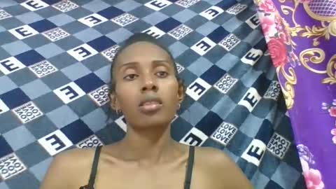 ninie246746 online show from March 1, 10:26 am