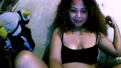 nirina149521 online show from November 16, 8:16 am