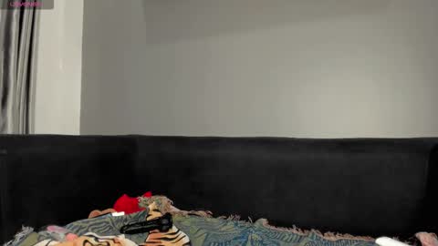 Suri online show from September 15, 1:30 pm