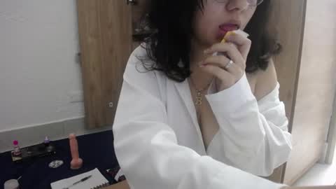 nix_vane online show from July 24, 9:11 pm