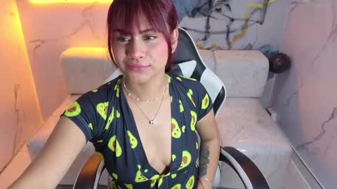 Noa  online show from October 18, 3:04 pm