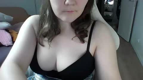 nodarell online show from November 24, 1:02 pm