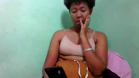 noellah online show from October 31, 10:30 am