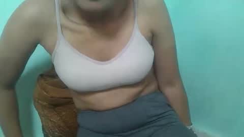 noellah online show from December 4, 6:26 am