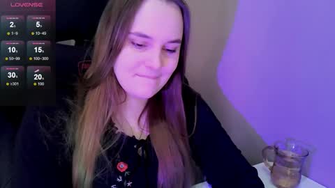 noir_ember_ online show from March 29, 6:07 pm