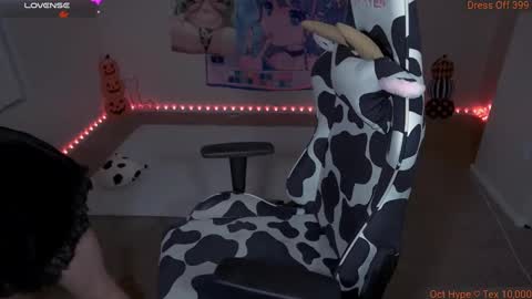 Claire moon online show from October 23, 1:22 am