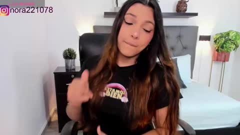 Nora online show from February 26, 2:52 am