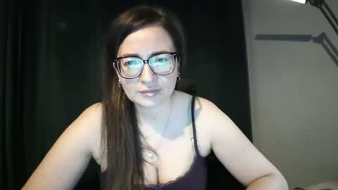 NoraSexyMilf online show from July 8, 9:44 am
