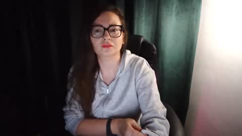 NoraSexyMilf online show from July 15, 4:44 pm