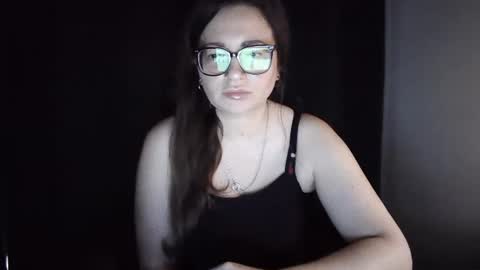 NoraSexyMilf online show from July 7, 9:35 am