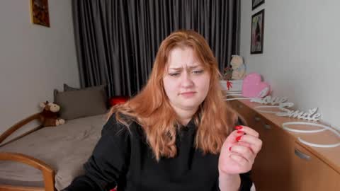 NORA online show from April 7, 2:24 am