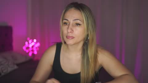 Tina online show from March 1, 7:26 pm