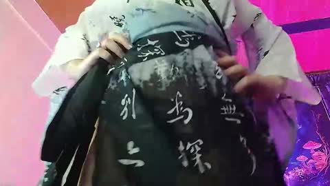 noxveeltt online show from February 16, 5:18 am