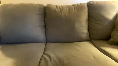 numb_nut_ online show from September 17, 1:47 am