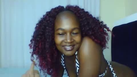 nutgal online show from December 15, 8:08 am