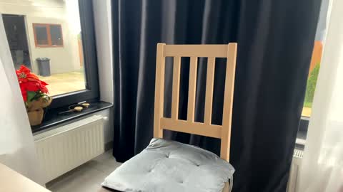 Nicol online show from October 9, 11:14 am