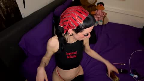 Nymphaea online show from March 8, 2:10 am