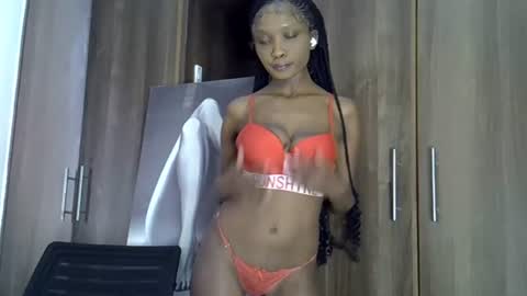 nyverra online show from July 6, 7:57 am