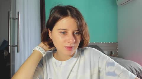 Evie online show from January 11, 8:22 am