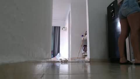 Val online show from September 27, 8:49 pm