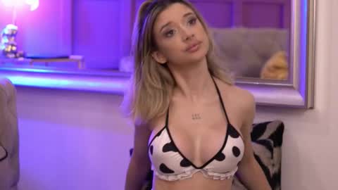 Odette online show from October 9, 6:06 am