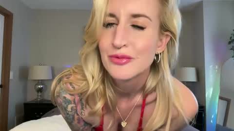 Tams online show from February 9, 3:56 pm