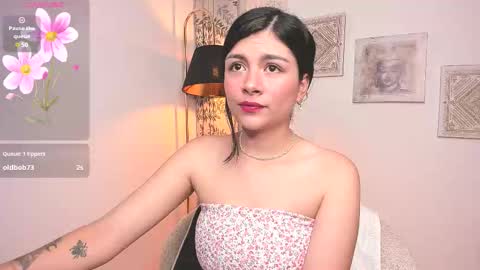  Holly  online show from October 7, 11:42 pm