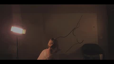 your dear Lilith Chapman online show from October 18, 10:44 pm