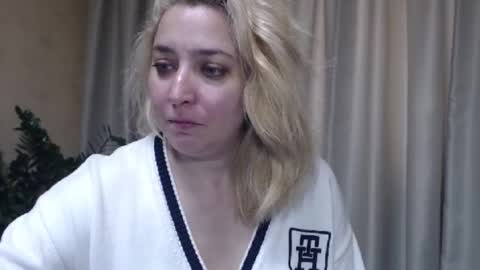 Iren online show from October 18, 7:00 am