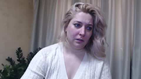 Iren online show from February 18, 7:21 am