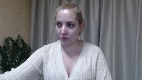 Mari online show from March 3, 3:51 pm